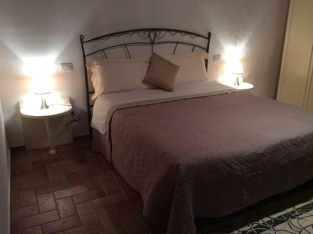 Appartamento Palazzo Sadun Питиляно Екстериор снимка